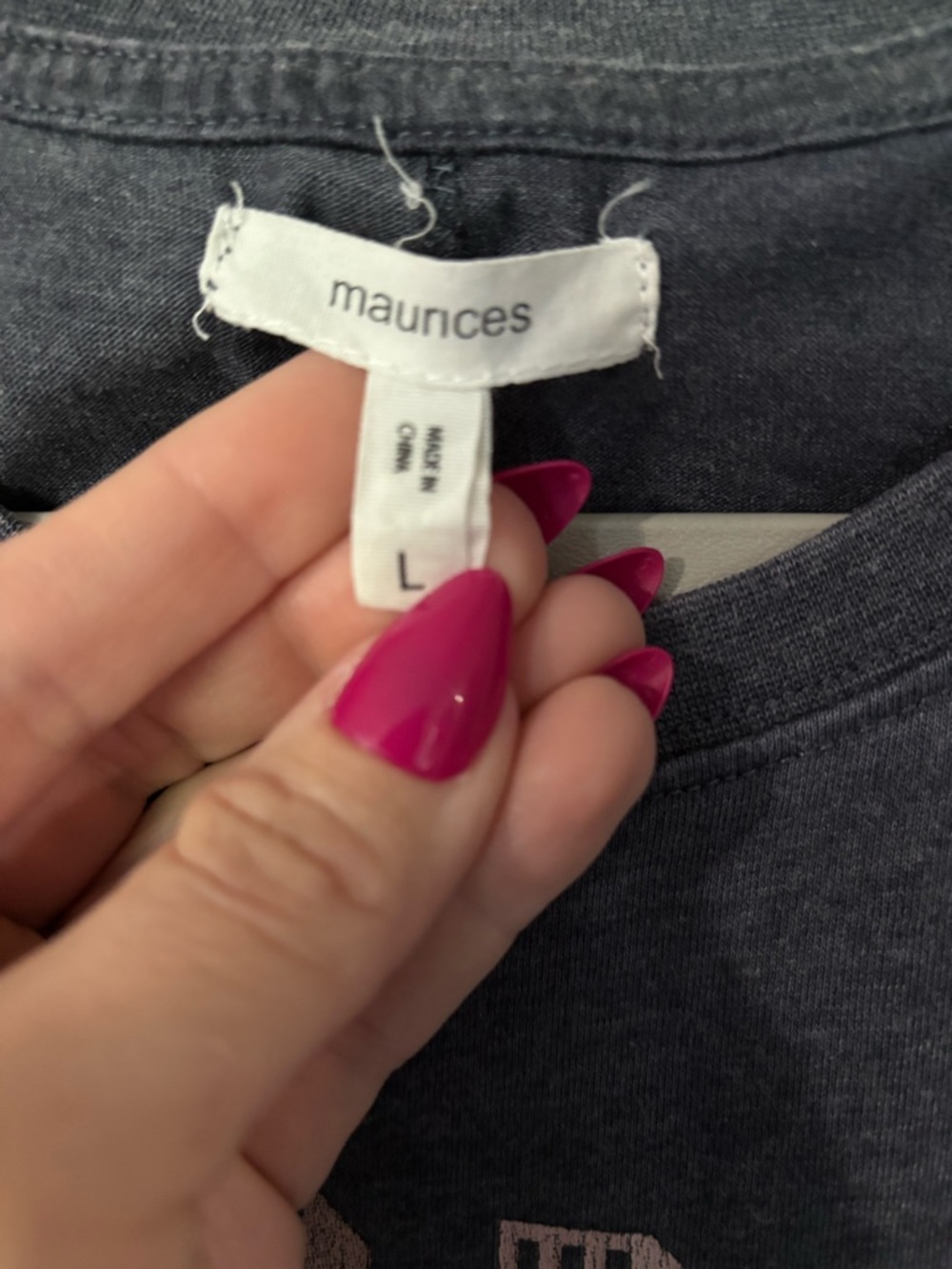 Maurices blue vintage look tank with “SUNCHASER” on front. Some piling. Large. - Picture 6 of 8